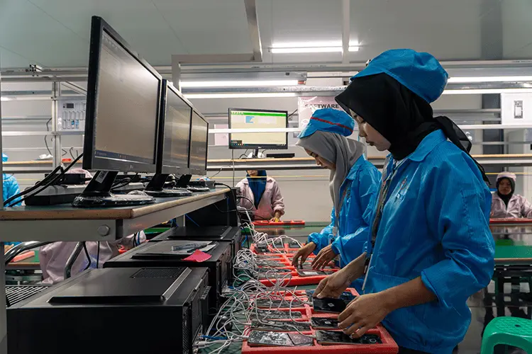 YCME-MOBILE-PHONE-ASSEMBLY-SERVICES